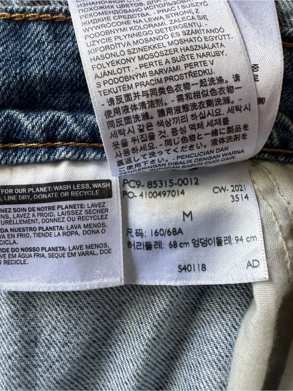 LEVI's Women’s Two Horse Brand Overalls Baggy Blue Relaxed Denim size medium - Picture 14 of 14